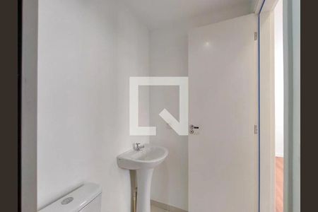 Apartamento para alugar com 45m², 2 quartos e 1 vaga Apartamento para alugar com 45m², 2 quartos e 1 vagaBanheiro