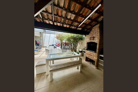 Casa à venda com 4 quartos, 350m² em Parque dos Passaros, São Bernardo do Campo