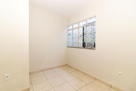 Quarto de casa para alugar com 1 quarto, 45m² em Magalhães Bastos, Rio de Janeiro