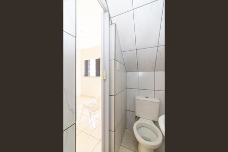 Casa para alugar com 45m², 1 quarto e sem vaga Casa para alugar com 45m², 1 quarto e sem vagaBanheiro