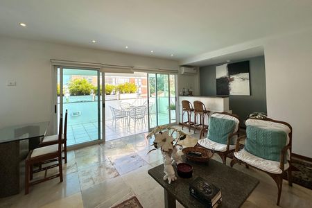 Apartamento à venda com 307m², 4 quartos e 2 vagas