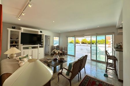 Apartamento à venda com 307m², 4 quartos e 2 vagas