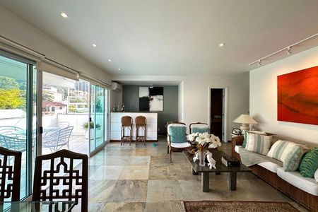 Apartamento à venda com 307m², 4 quartos e 2 vagas