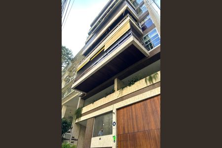 Apartamento à venda com 307m², 4 quartos e 2 vagas