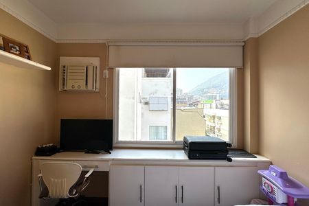 Apartamento à venda com 307m², 4 quartos e 2 vagas