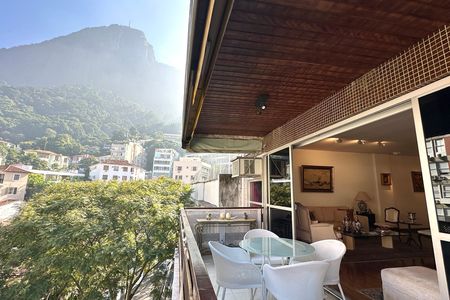 Apartamento à venda com 307m², 4 quartos e 2 vagas