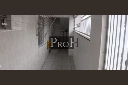 Casa à venda com 3 quartos, 218m² em Nova Gerti, São Caetano do Sul
