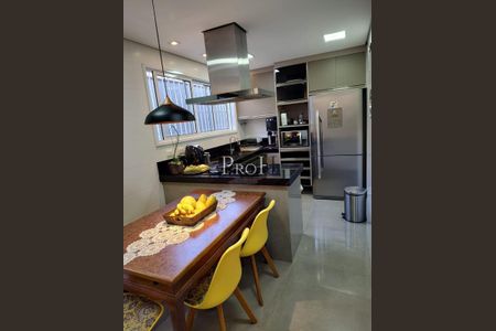 Casa à venda com 4 quartos, 251m² em Nova Petrópolis, São Bernardo do Campo
