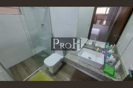 Casa à venda com 3 quartos, 217m² em Nova Gerti, São Caetano do Sul