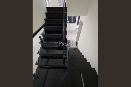 Casa à venda com 3 quartos, 185m² em Olímpico, São Caetano do Sul