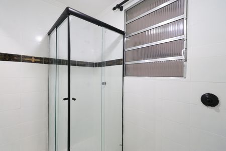 Banheiro de apartamento para alugar com 1 quarto, 55m² em Barra Funda, São Paulo