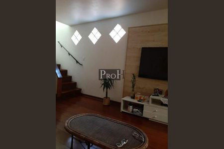 Casa à venda com 3 quartos, 185m² em Vila Vivaldi, São Bernardo do Campo