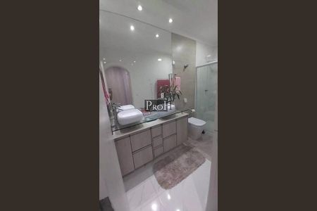 Casa à venda com 3 quartos, 270m² em Osvaldo Cruz, São Caetano do Sul