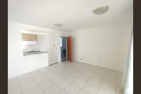 Apartamento à venda com 2 quartos, 60m² em Palmital, Lagoa Santa