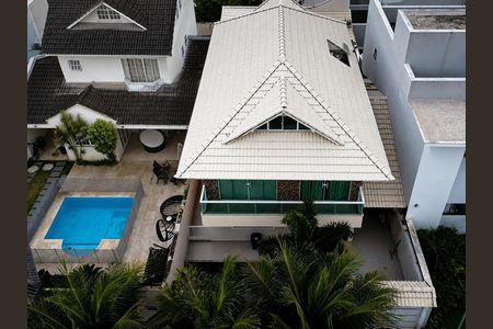 Casa de Condomínio à venda com 4 quartos, 320m² em Recreio dos Bandeirantes, Rio de Janeiro