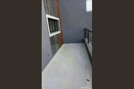 Casa à venda com 150m², 3 quartos e 4 vagas