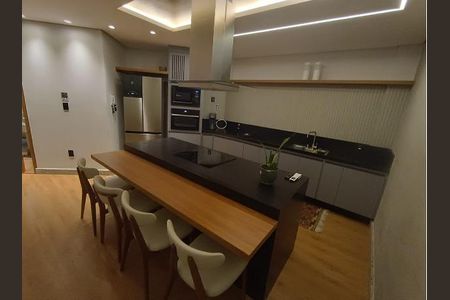 Apartamento à venda com 3 quartos, 123m² em Fernão Dias, Belo Horizonte