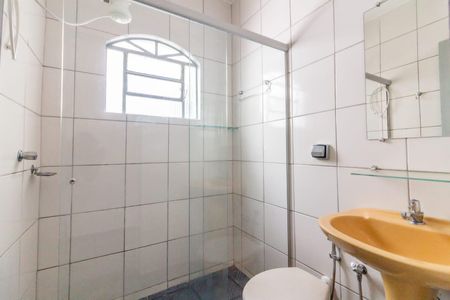 Casa à venda com 390m², 6 quartos e 4 vagas Casa à venda com 390m², 6 quartos e 4 vagasBanheiro 1
