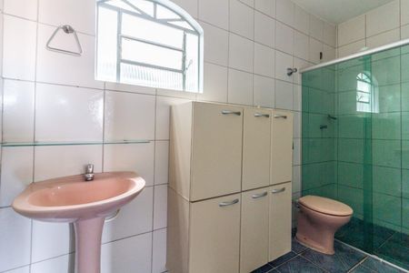 Casa à venda com 390m², 6 quartos e 4 vagas Casa à venda com 390m², 6 quartos e 4 vagasBanheiro 3