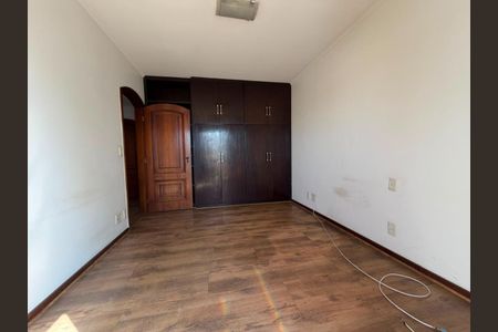 Apartamento à venda com 237m², 3 quartos e 3 vagas