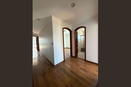 Apartamento à venda com 237m², 3 quartos e 3 vagas