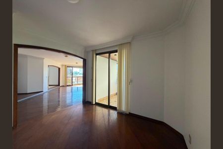 Apartamento à venda com 237m², 3 quartos e 3 vagas