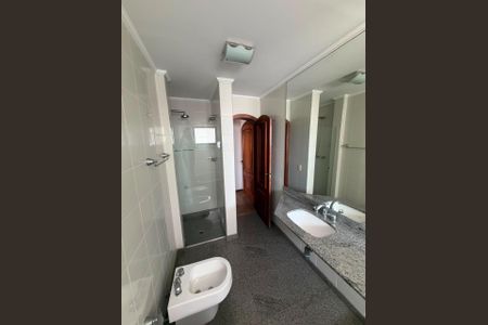 Apartamento à venda com 237m², 3 quartos e 3 vagas