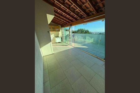 Apartamento à venda com 100m², 2 quartos e 1 vaga