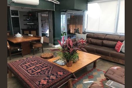 Apartamento à venda com 3 quartos, 350m² em Moema, São Paulo