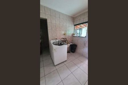 Casa à venda com 3 quartos, 135m² em Santa Maria, São Caetano do Sul