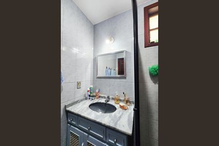 Casa à venda com 236m², 7 quartos e 2 vagas Casa à venda com 236m², 7 quartos e 2 vagasBanheiro 2