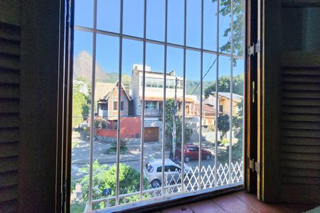 Casa à venda com 236m², 7 quartos e 2 vagas Casa à venda com 236m², 7 quartos e 2 vagasVista do Quarto 1