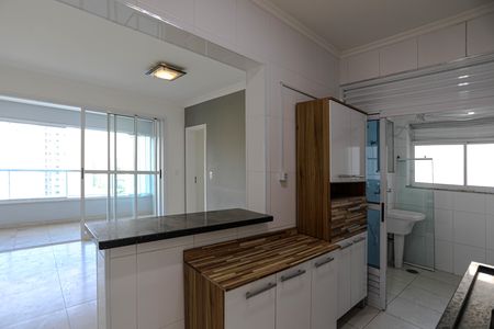 Cozinha de apartamento para alugar com 3 quartos, 86m² em Loteamento Mogilar, Mogi das Cruzes