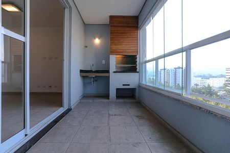 Apartamento para alugar com 86m², 3 quartos e 2 vagas Apartamento para alugar com 86m², 3 quartos e 2 vagasSacada