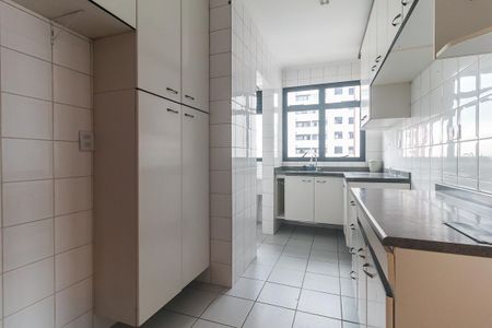 Apartamento para alugar com 68m², 2 quartos e 2 vagas Apartamento para alugar com 68m², 2 quartos e 2 vagasCozinha