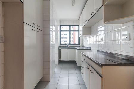 Apartamento para alugar com 68m², 2 quartos e 2 vagas Apartamento para alugar com 68m², 2 quartos e 2 vagasCozinha