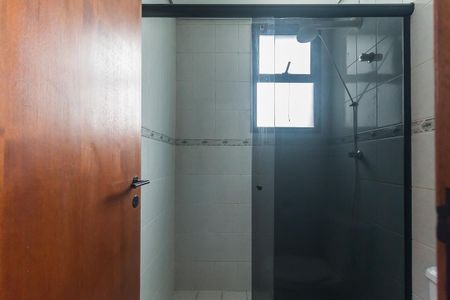 Apartamento para alugar com 68m², 2 quartos e 2 vagas Apartamento para alugar com 68m², 2 quartos e 2 vagasBanheiro