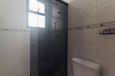 Banheiro de apartamento para alugar com 2 quartos, 68m² em Centro, Mogi das Cruzes