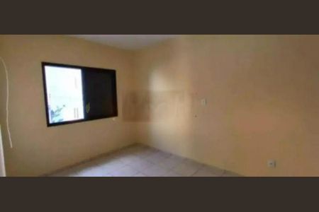 Apartamento à venda com 79m², 2 quartos e sem vaga