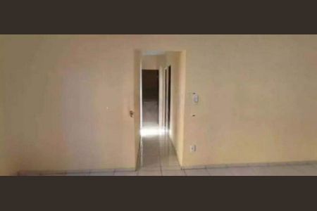 Apartamento à venda com 79m², 2 quartos e sem vaga