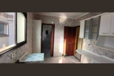 Apartamento à venda com 79m², 2 quartos e sem vaga