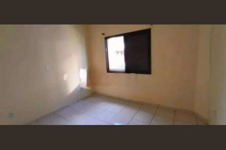 Apartamento à venda com 79m², 2 quartos e sem vaga