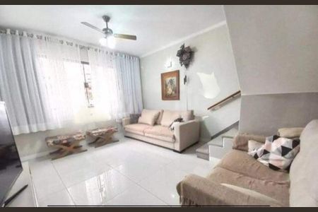 Casa à venda com 110m², 3 quartos e 2 vagas