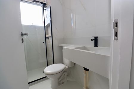 Apartamento para alugar com 42m², 2 quartos e sem vaga Apartamento para alugar com 42m², 2 quartos e sem vagaBanheiro