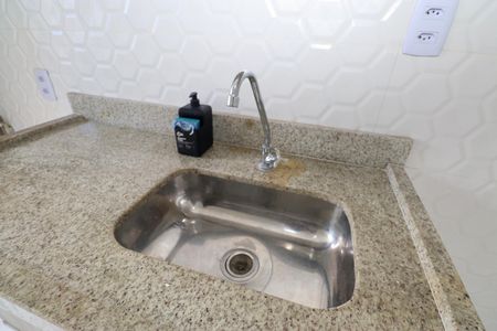 Cozinha de apartamento para alugar com 2 quartos, 42m² em Piatã, Salvador