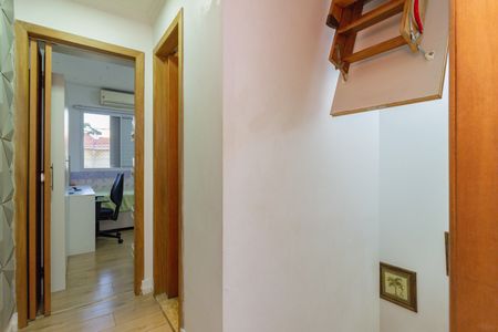 Casa de condomínio para alugar com 79m², 3 quartos e 1 vagaCorredor