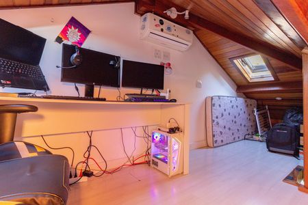Casa de condomínio para alugar com 79m², 3 quartos e 1 vagaSótão