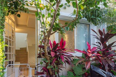 Fachada de casa de condomínio para alugar com 2 quartos, 79m² em Jardim Felicidade (zona Oeste), São Paulo