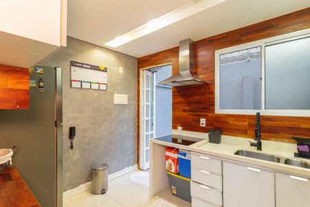 Cozinha de casa de condomínio para alugar com 2 quartos, 79m² em Jardim Felicidade (zona Oeste), São Paulo