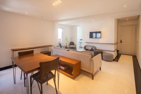 Apartamento à venda com 171m², 2 quartos e 1 vaga